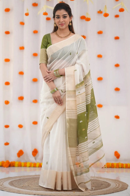 Classic Beige Cotton Silk Saree With Refreshing Blouse Piece