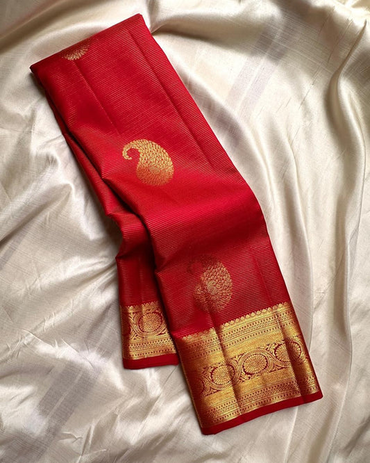 Murmurous Red Soft Banarasi Silk Saree With Palimpsest Blouse Piece