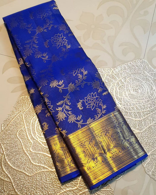 Demanding Royal Blue Soft Banarasi Silk Saree With Confounding Blouse Piece