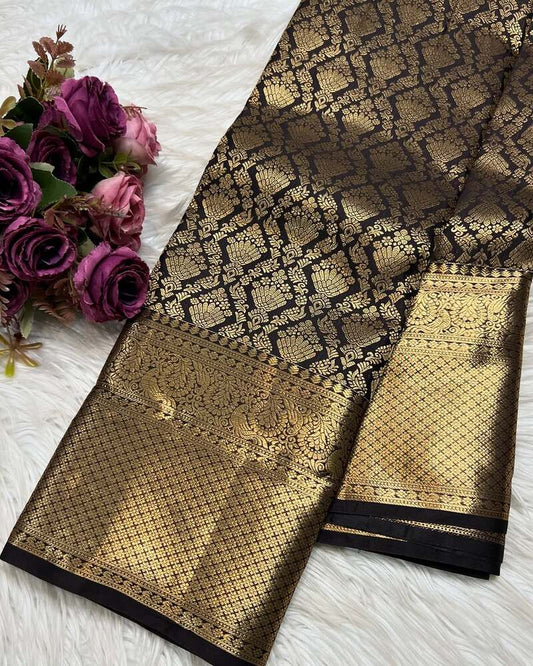Charismatic Black Soft Banarasi Silk Saree With Staring Blouse Piece