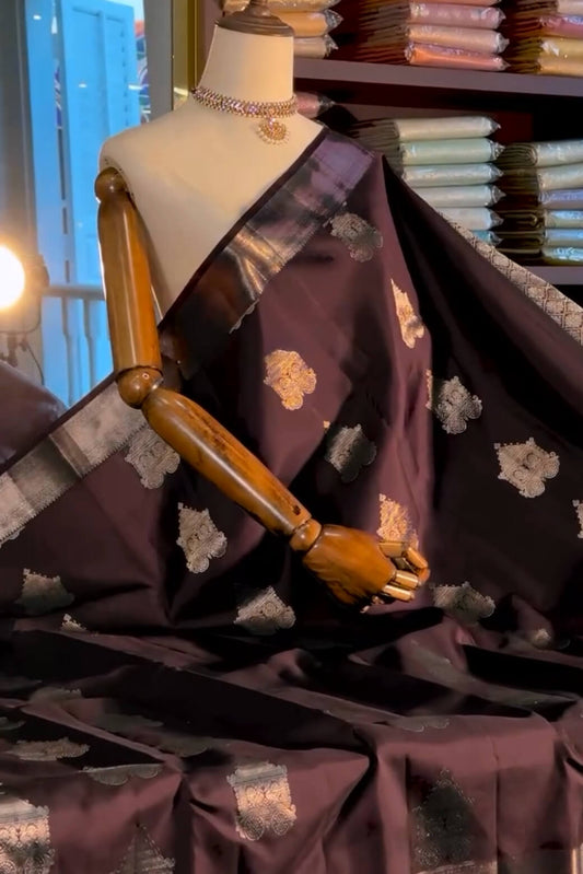 Incomparable Brown Soft Banarasi Silk Saree With Engaging Blouse Piece