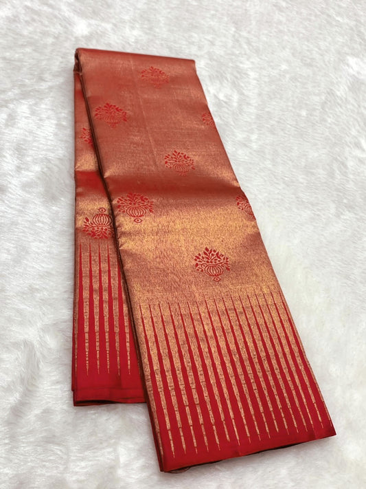 Petrichor Red Pure Zari Weaving Banarasi Silk Saree With Staring Blouse Piece