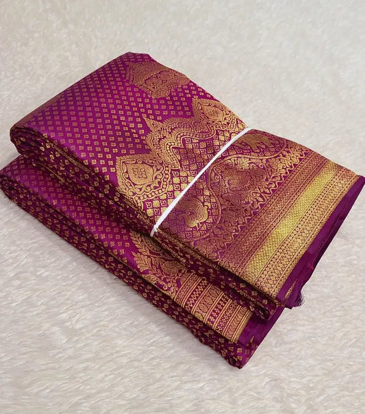 Divine Dark Pink Pure Zari Weaving Banarasi Silk Saree With Desuetude Blouse Piece