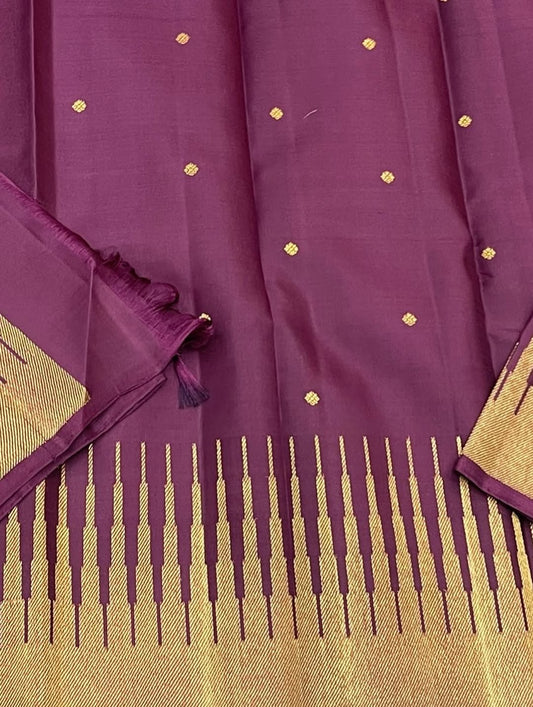 Tremendous Purple Pure Zari Weaving Banarasi Silk Saree With Designer Blouse Piece