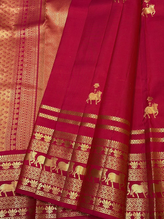 Blissful Red Pure Banarasi Silk Saree With Lustrous Blouse Piece