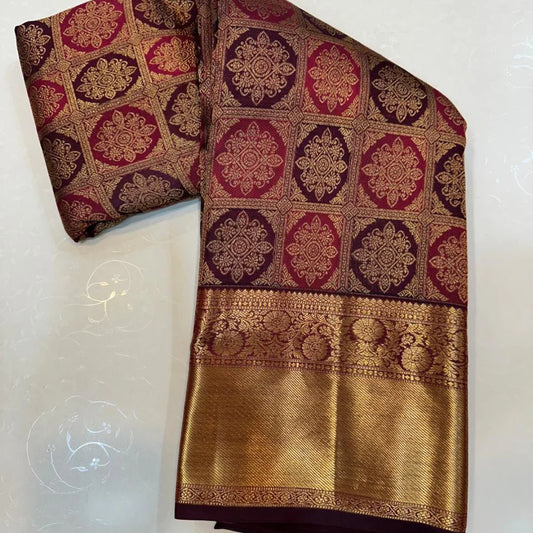 Nebula Purple Pure Zari Weaving Banarasi Silk Saree With Redolent Blouse Piece