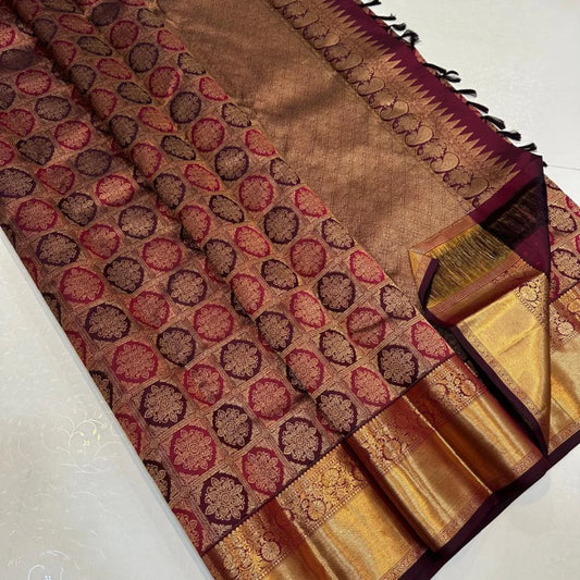 Nebula Purple Pure Zari Weaving Banarasi Silk Saree With Redolent Blouse Piece