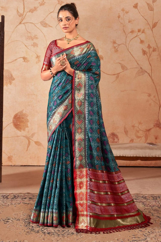 Artistic Rama Patola Silk Saree with Comely Blouse Piece