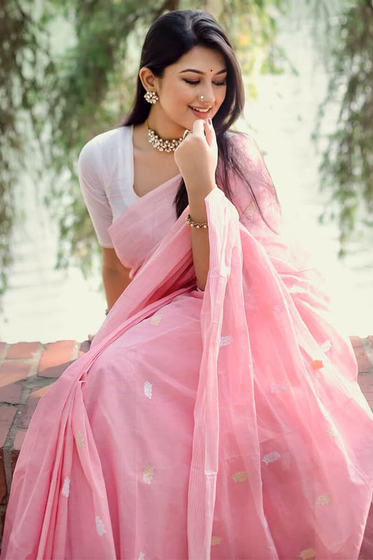 Entrancing Pink Cotton Silk Saree With Mesmeric Blouse Piece