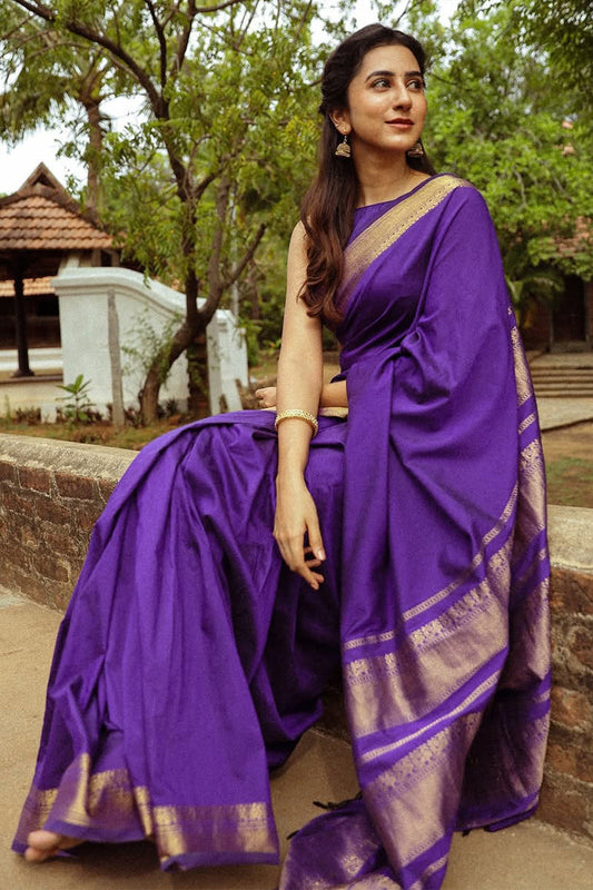 Invaluable Purple Soft Silk Saree With Mesmerising Blouse Piece