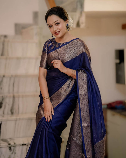 Ineffable Navy Blue Soft Silk Saree With Beguiling Blouse Piece
