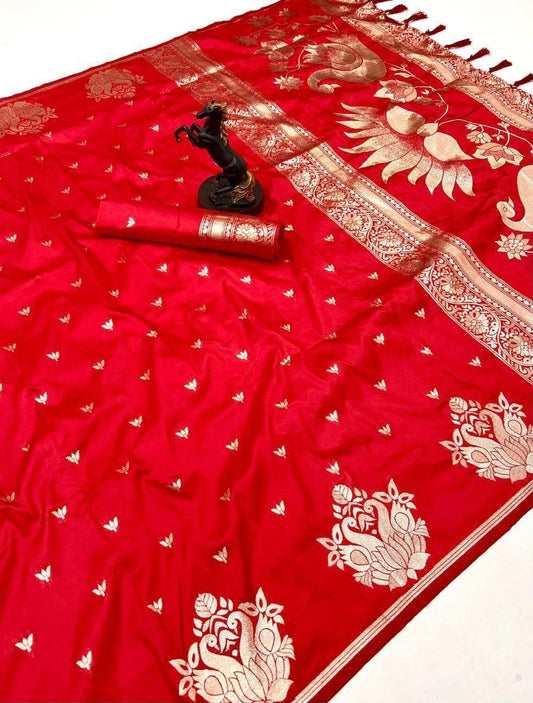 Engaging Red Soft Silk Saree With Flaunt Blouse Piece