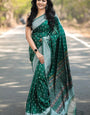 Unique Green Cotton Silk Saree With Dazzling Blouse Piece