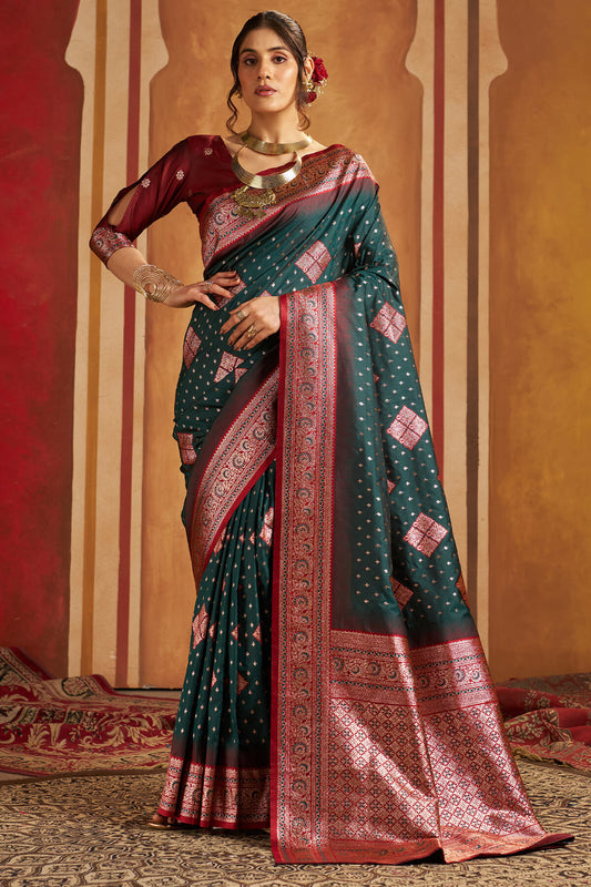 Eloquence Dark Green Pure Zari Weaving Banarasi Silk Saree With Sempiternal Blouse Piece
