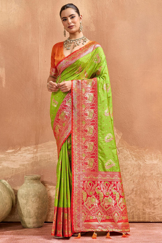 Charming Parrot Pure Zari Weaving Banarasi Silk Saree With Allure Blouse Piece