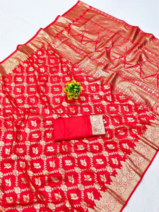 Incredible Red Pure Zari Weaving Banarasi Silk Saree With Unequalled Blouse Piece
