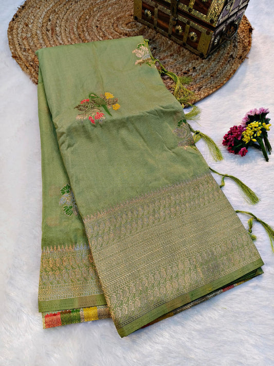 Evanescent Pista Banarasi Dola Silk Saree With Preferable Blouse Piece
