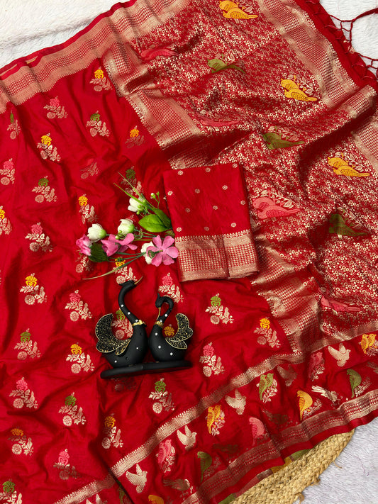 Trendy Red Banarasi Khadi Silk Saree With Alluring Blouse Piece