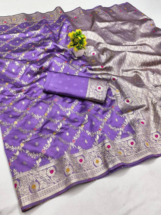 Mesmeric Lavender Soft Banarasi Silk Saree With Breathtaking Blouse Piece