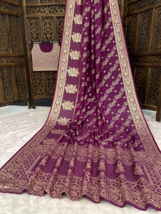 Exceptional Wine Banarasi Dola Silk Saree With Adorning Blouse Piece