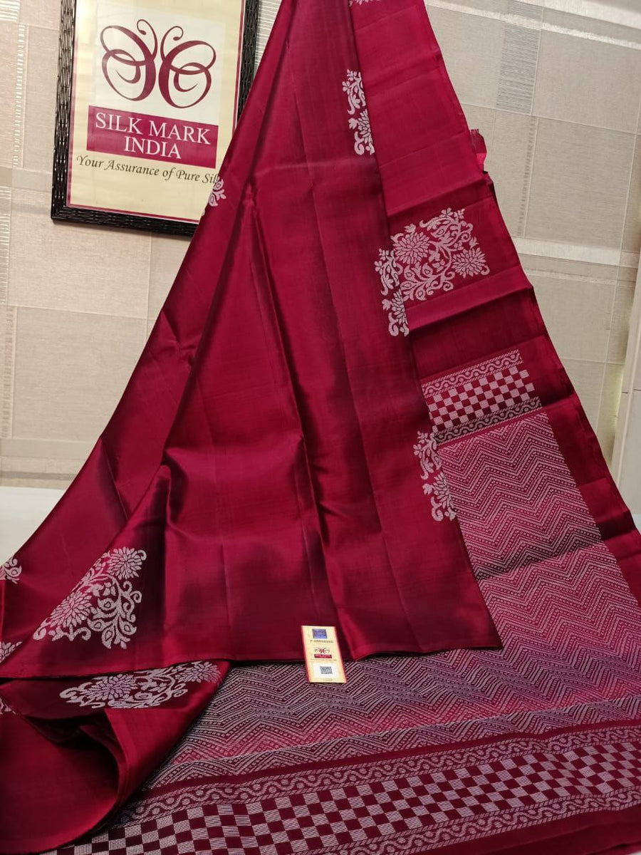 Snuggle Spot Women's Satin Silk Saree with Blouse (Red, 5-6 Mtrs)