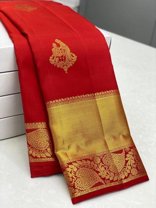 Effervescent Red Soft Banarasi Silk Saree With Elision Blouse Piece