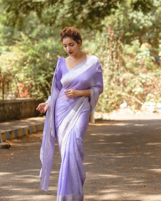 Brood Lavender Linen Silk Saree With Felicitous Blouse Piece