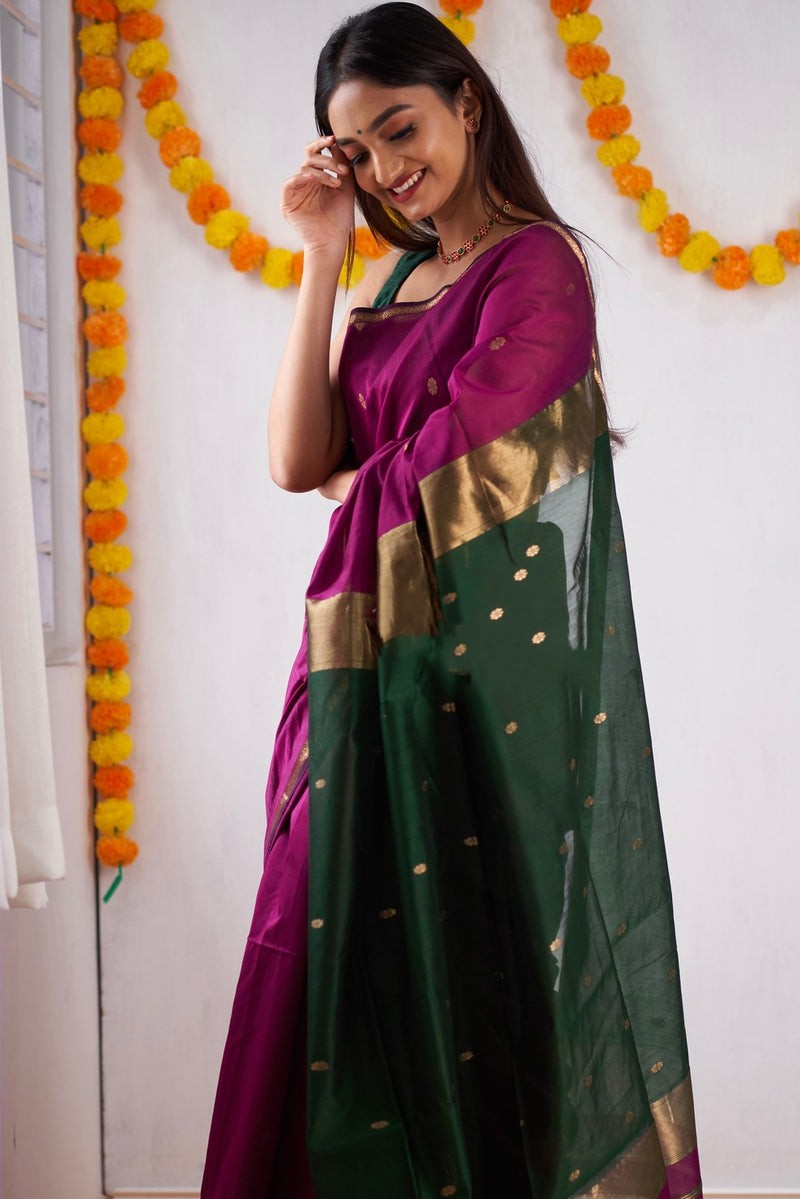 Pink Ethnic Motifs Printed Silk Blend Saree With Unstitched Blouse Piece