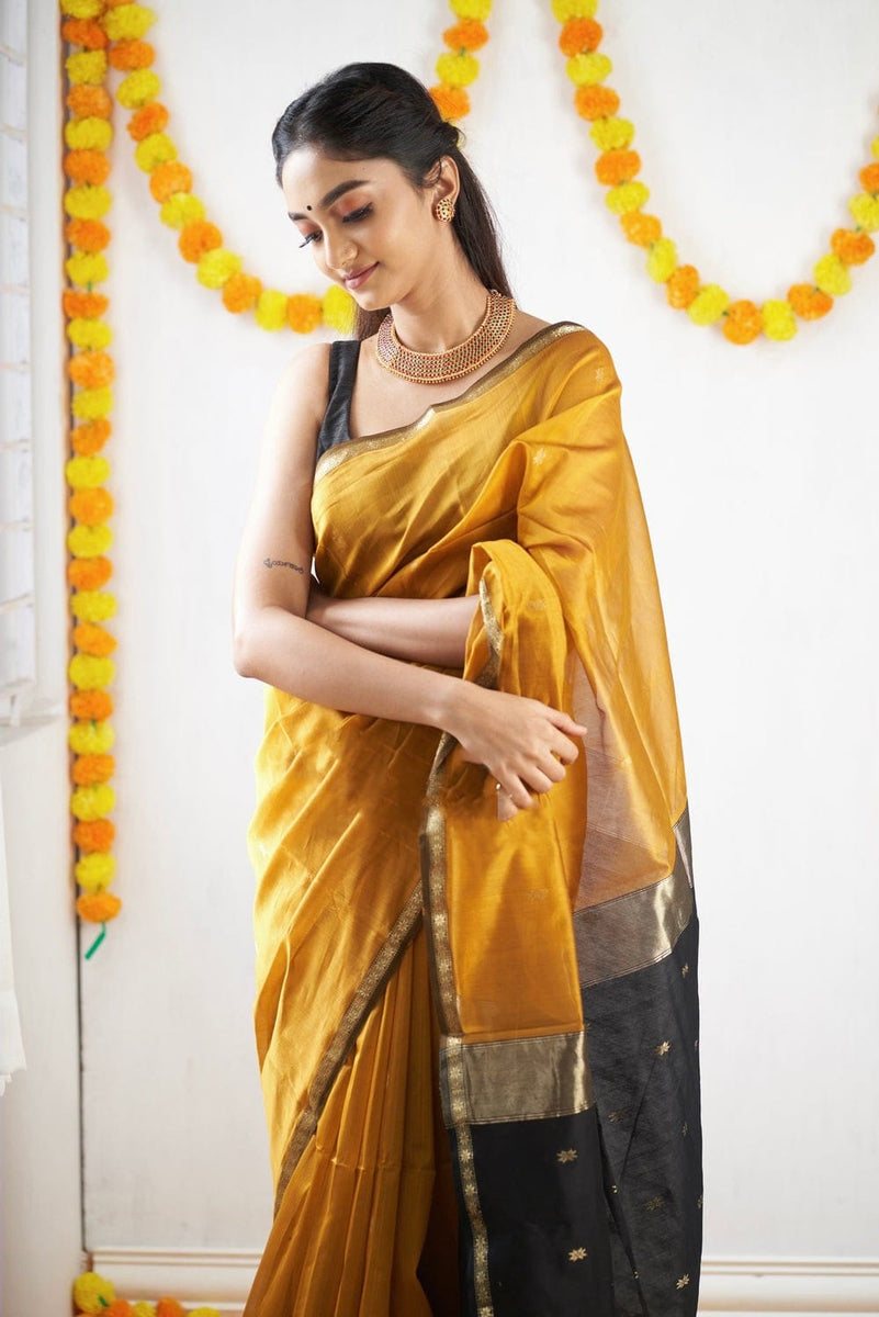 Mustard Printed Silk Blend Saree With Unstitched Blouse Piece main image 0