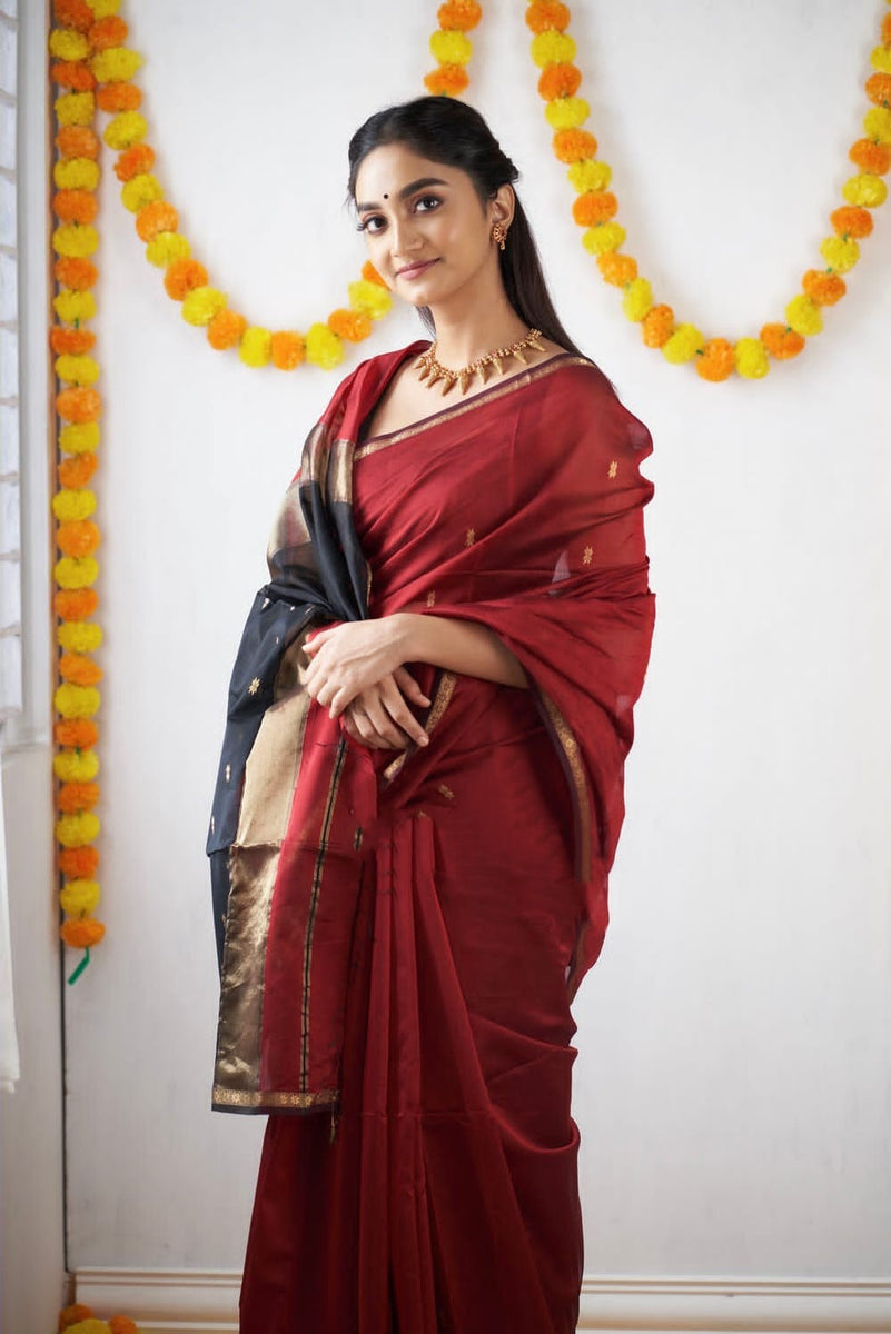 Dark Red Color All Over Little Floral Design Pure Handloom Silk Saree With Running Blouse