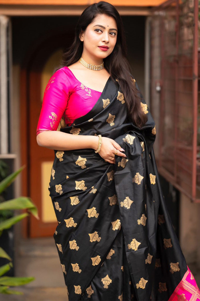 Sizzling Black and Dark Pink Soft Silk Saree With Precious Blouse Piece