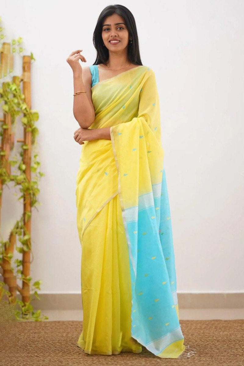 Charismatic Yellow Cotton Silk Saree With Forbearance Blouse Piece