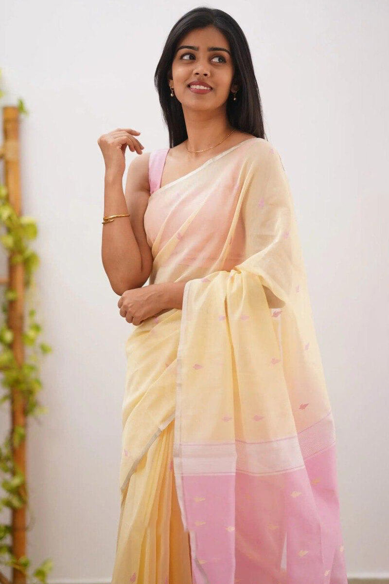 Vestigial Yellow Cotton Silk Saree With Deserving Blouse Piece