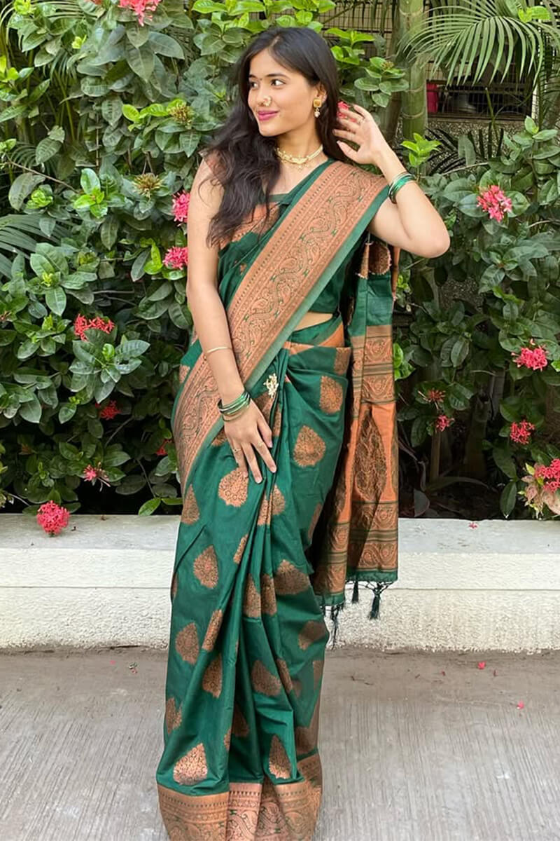 Enigmatic Dark Green Soft Silk Saree With Invaluable Blouse Piece