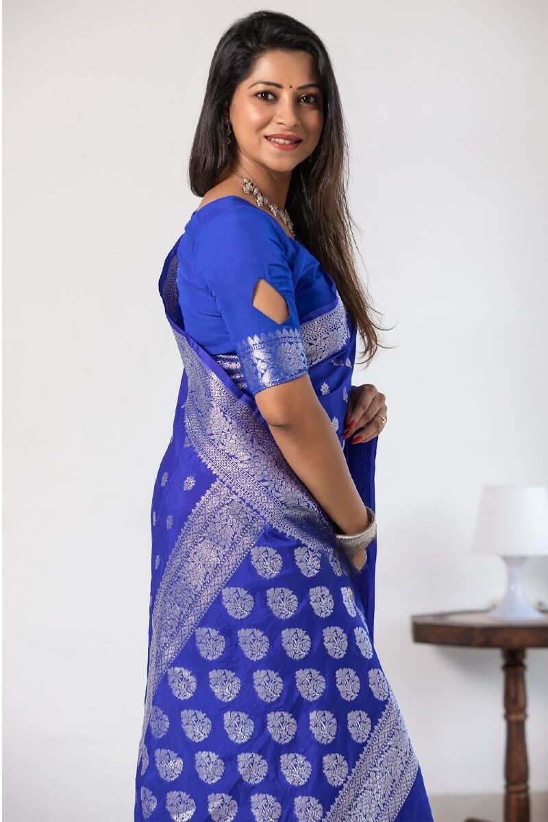 Moiety Blue Soft Silk Saree With Exquisite Blouse Piece