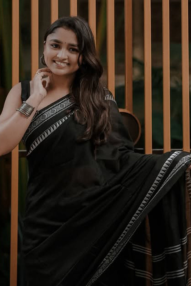Serendipity Black Cotton Silk Saree With Ideal Blouse Piece