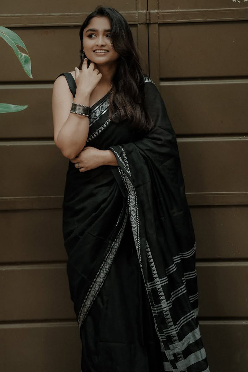 Serendipity Black Cotton Silk Saree With Ideal Blouse Piece