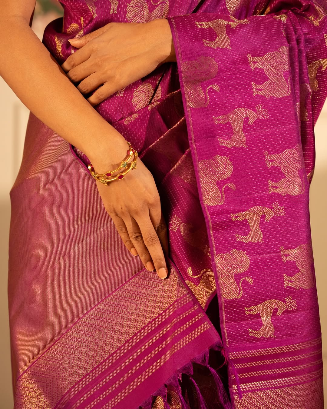 Scintillating Dark Pink Soft Silk Saree With Desuetude Blouse Piece