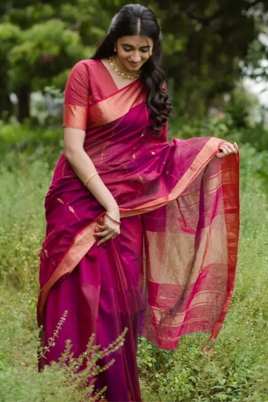 Most Lovely Dark Pink Linen Silk Saree With Scintillating Blouse Piece
