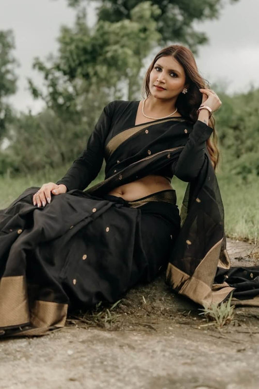 Tantalizing Black Soft Silk Saree With Lustrous Blouse Piece