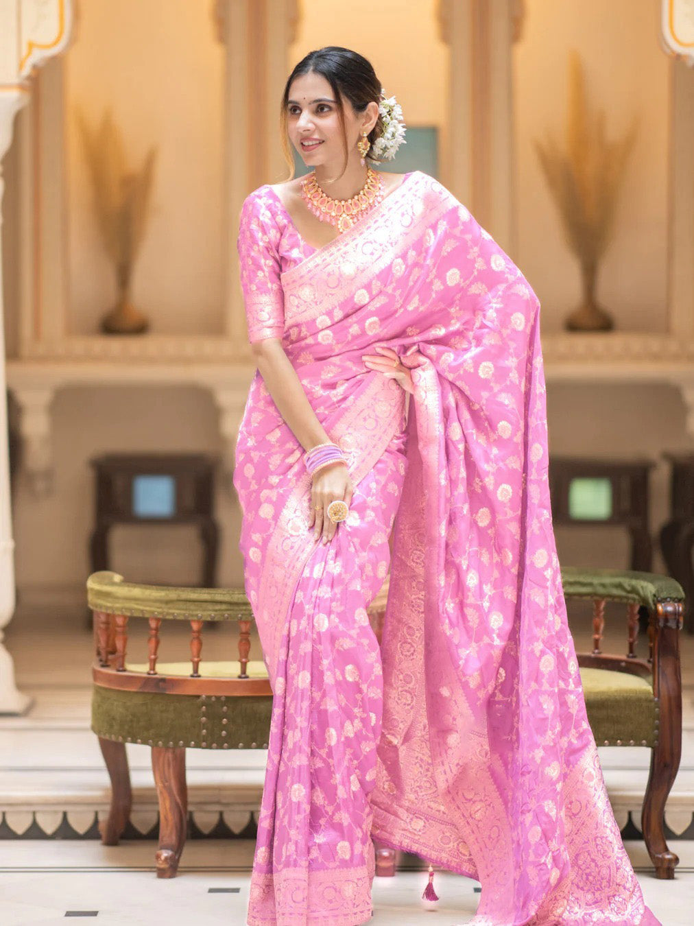 Flameboyant Baby Pink Soft Silk Saree With Opulent Blouse Piece