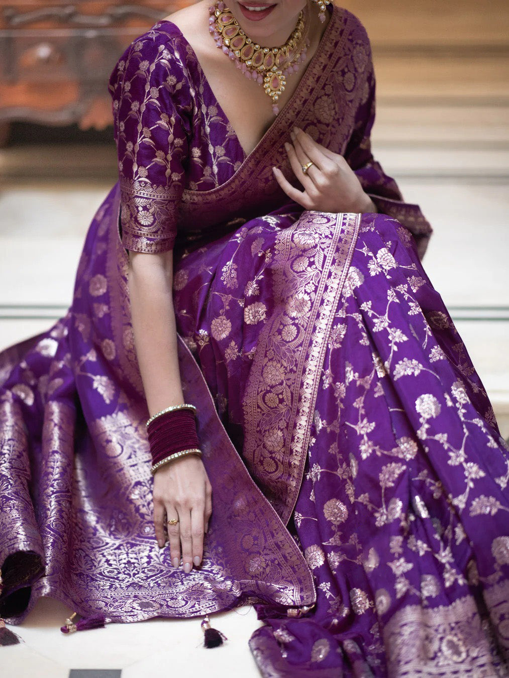 Diaphanous Purple Soft Silk Saree With Deserving Blouse Piece