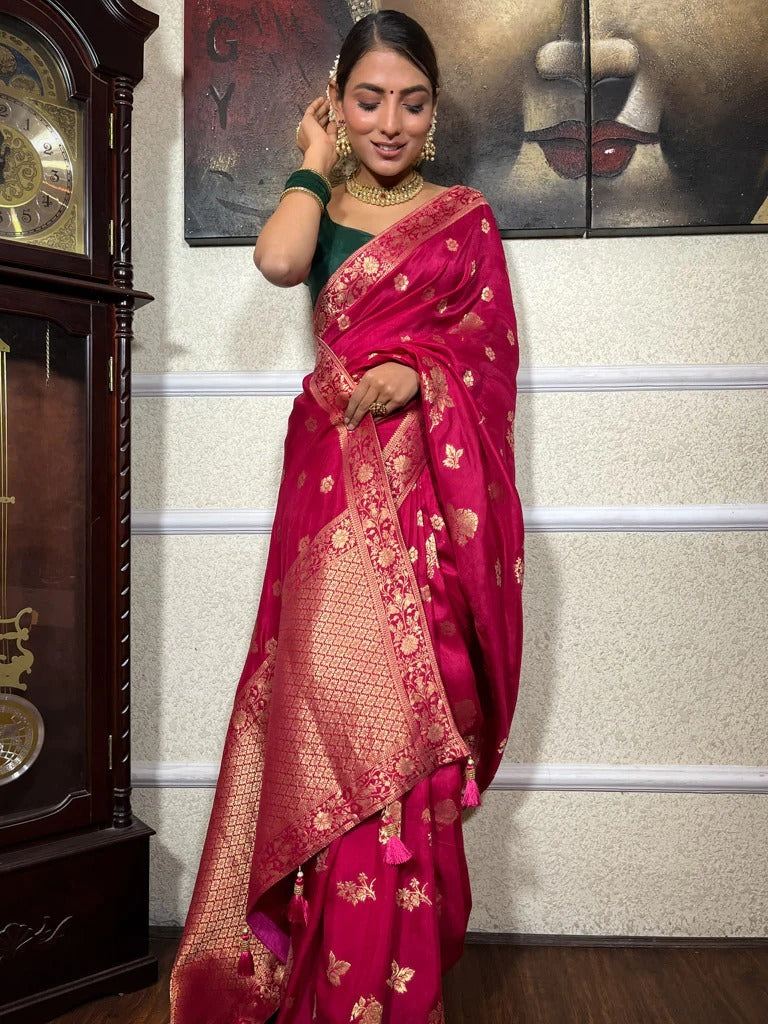 Imbrication Dark Pink Soft Silk Saree With Breathtaking Blouse Piece