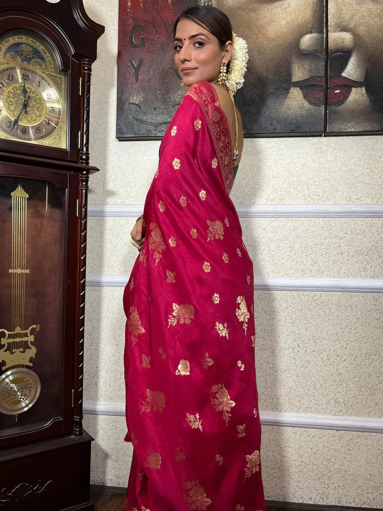 Imbrication Dark Pink Soft Silk Saree With Breathtaking Blouse Piece