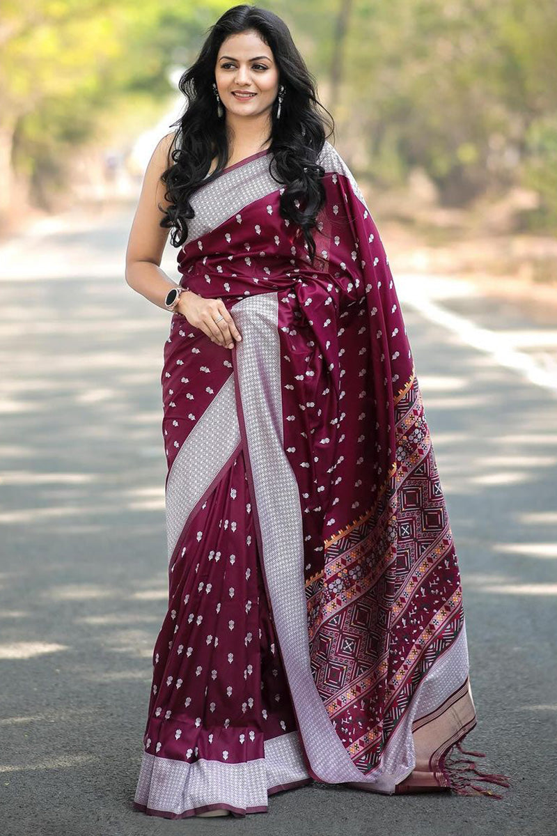 Capricious Wine Cotton Silk Saree With Adorning Blouse Piece