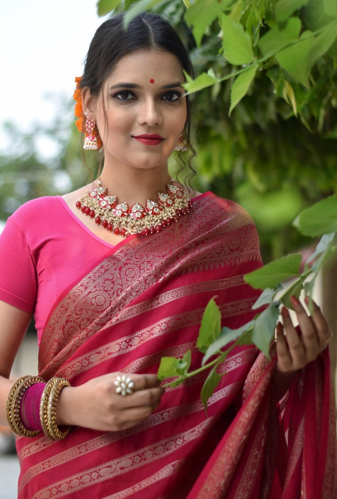 Gleaming Dark Pink Soft Silk Saree With Attractive Blouse Piece