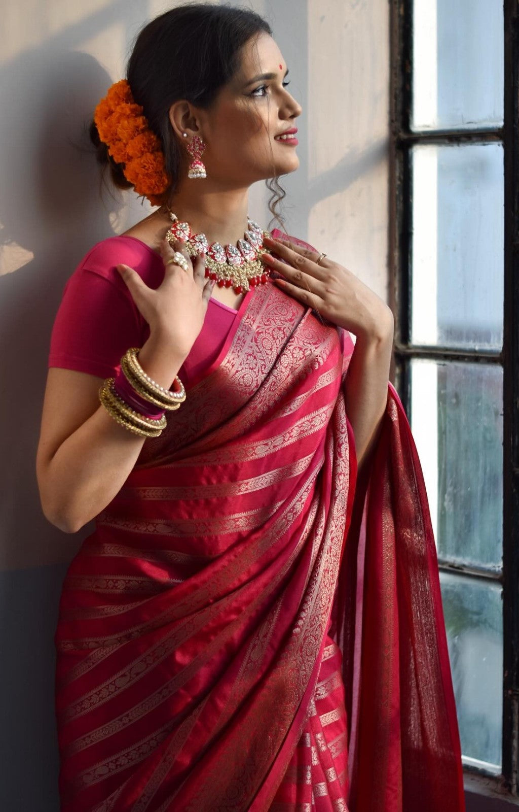 Gleaming Dark Pink Soft Silk Saree With Attractive Blouse Piece