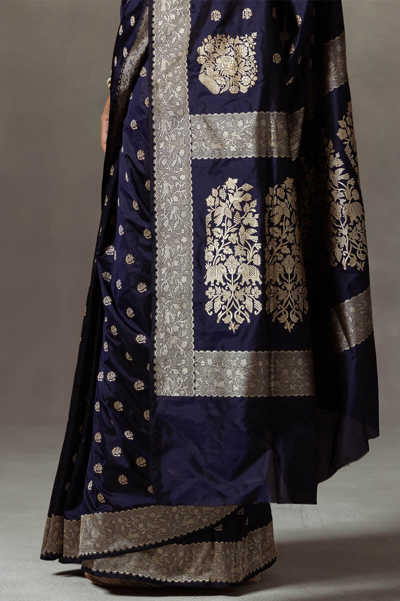 Blooming Navy Blue Soft Silk Saree With Engaging Blouse Pieced