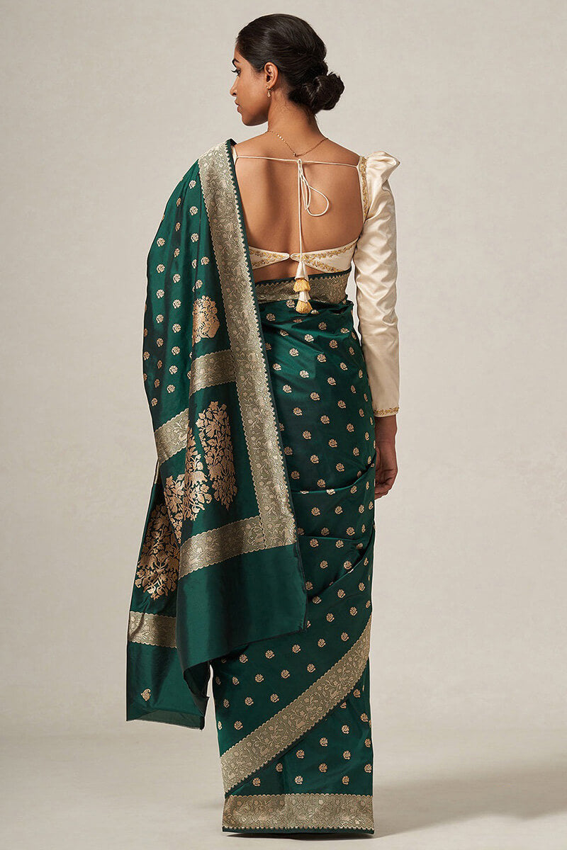 Prominent Rama Soft Silk Saree With Radiant Blouse Pieced