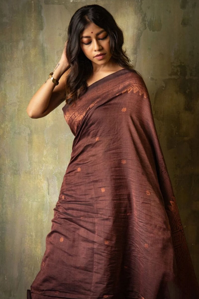 Girlish Brown Soft Silk Saree With Breathtaking Blouse Piece